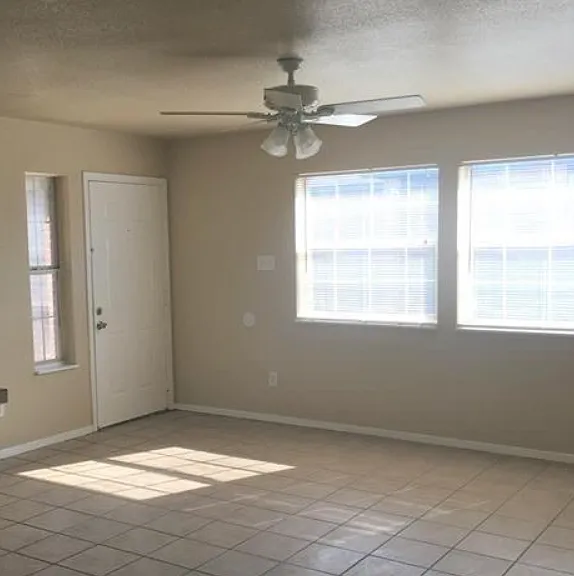 1812 San Rafael St #1812 — Photo 3