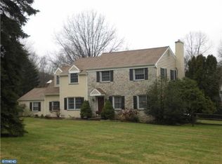 733 Fox Ln, Chester Springs, PA 19425