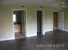 5th image of 201 Seagate Ln S