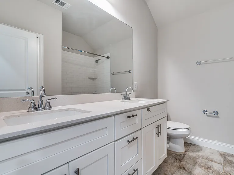 4533 Titus Cir — Photo 17