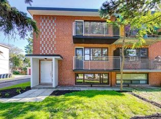 19 Charlemagne Dr, Toronto, ON M2N 4H7