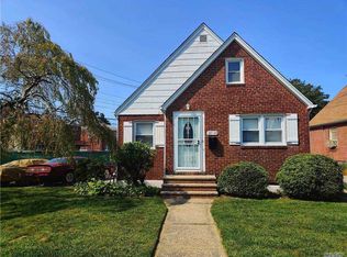 185-03 Jordan St, Saint Albans, NY 11412
