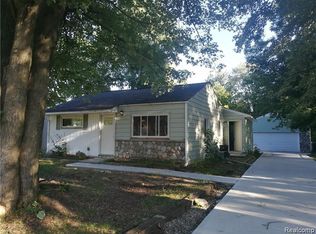 2635 James Rd, Auburn Hills, MI 48326