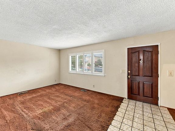 3rd image of 496 Savstrom Way