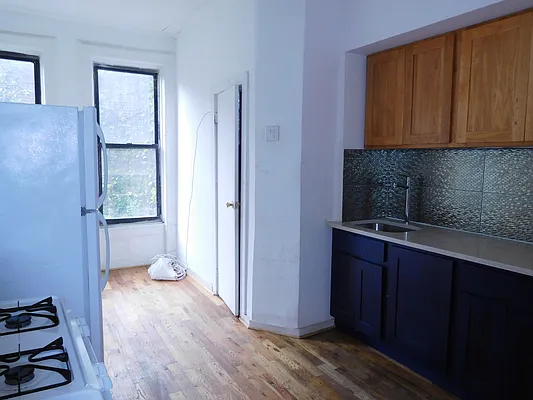 Rented by Abba Realty Associates INC | media 53