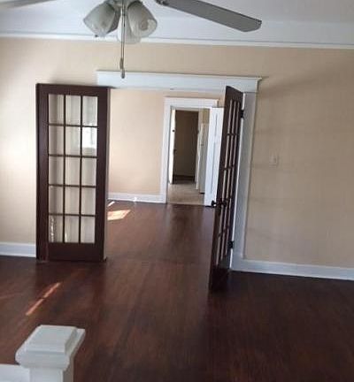 3rd image of 2320 Nashville Ave