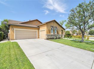 14565 San Remo Dr, Corona, CA 92880