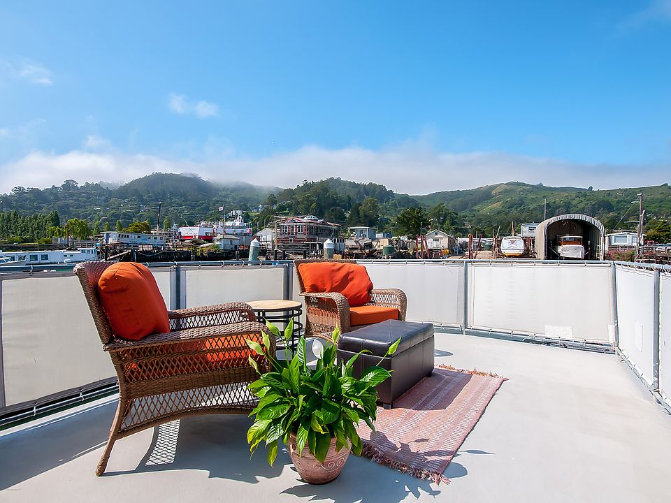 rooftop deck