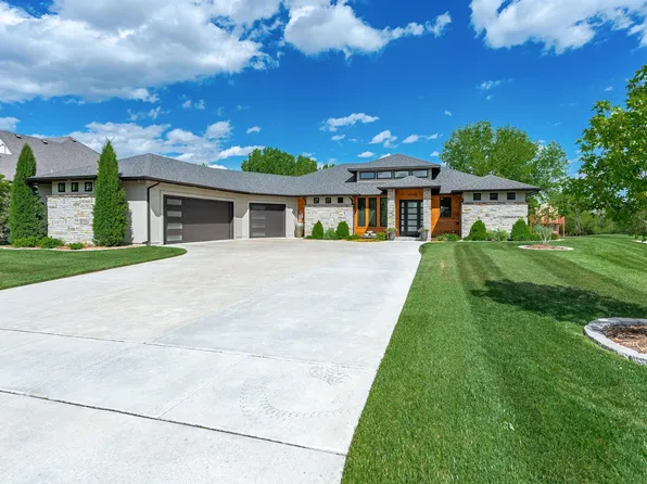 4046 N Stone Barn St, Maize, KS 67101