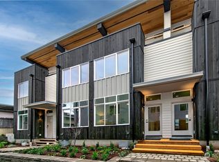 9240 20th SW #C, Seattle, WA 98106