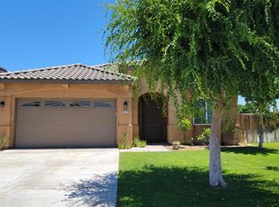 8302 Miller Ridge Dr, Bakersfield, CA 93313