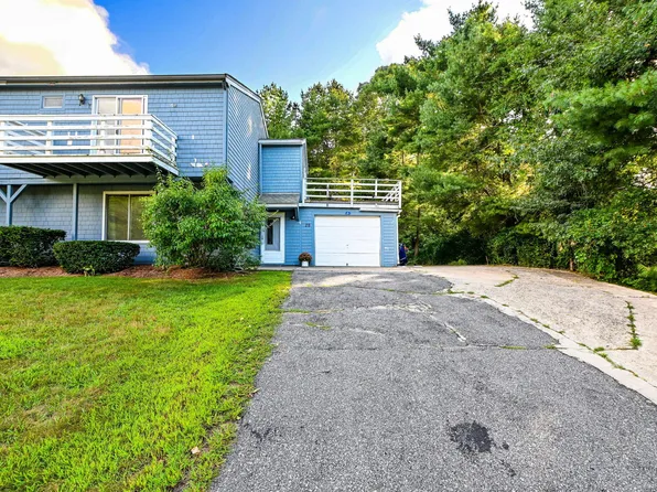 29 Surrey Lane, Bourne, MA 02532