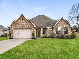 664 Deciduous Loop, Madisonville, LA 70447