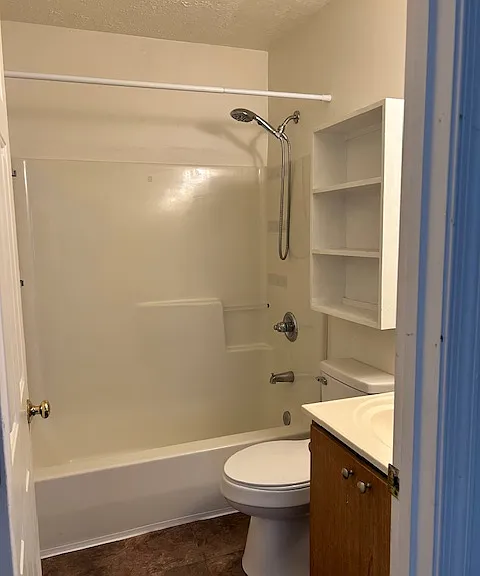 6435 Hillsboro Ln — Photo 6