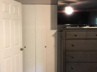 2281 Chestnut Burr Ct, Reston, VA 20191