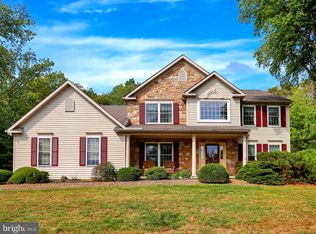 111 Overlook Rd, Morgantown, PA 19543