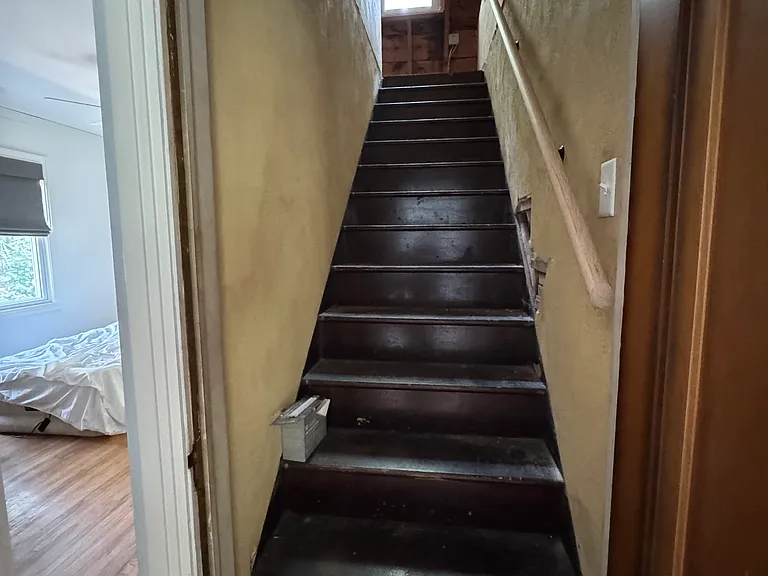 stairs to unfinished attic