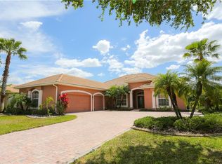 12822 Penguin Dr, Bradenton, FL 34212