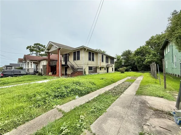 2521 Robert St, New Orleans, LA 70115