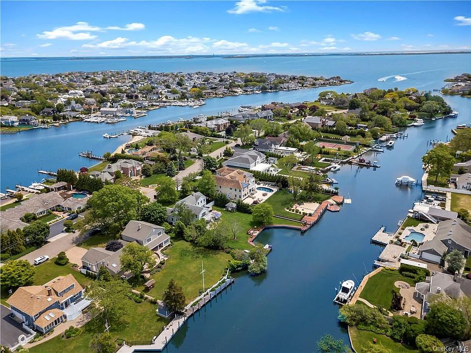 114 Peninsula Drive, Babylon, NY 11702 Zillow