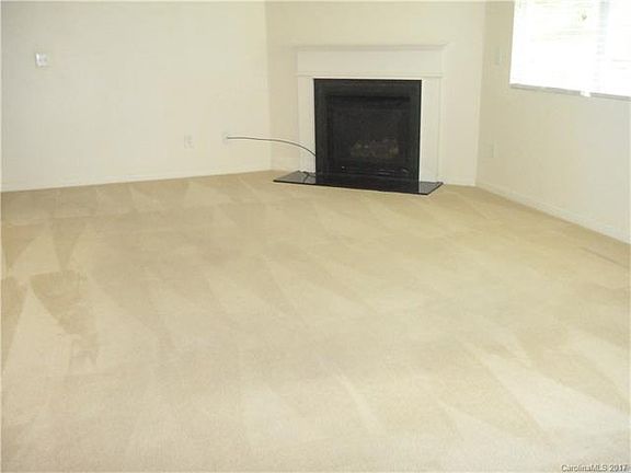 4th image of 2212 Savannah Hills Dr