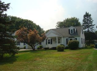 30 Jensen Dr, Rochester, NY 14624