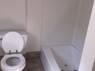 122 Lee St, West Haven, CT 06516