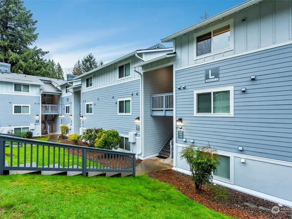 14206 NE 181st Place #L306, Woodinville, WA 98072
