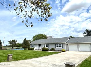 8037 Adams Ridge Rd, Defiance, OH 43512