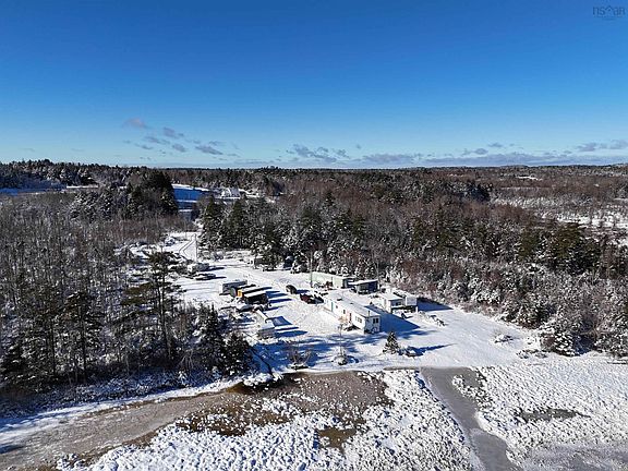 5th image of 73 Somerset Rd