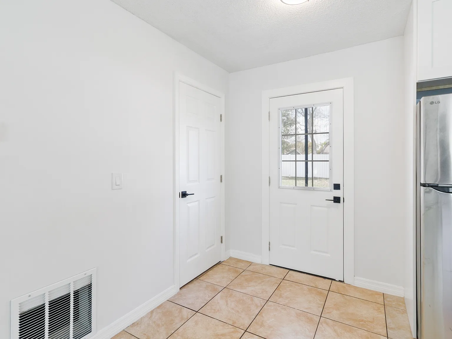 5465 Lescot Lane - 1 — Photo 3