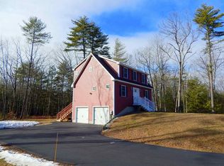 62 Huckins Ln, Rochester, NH 03839