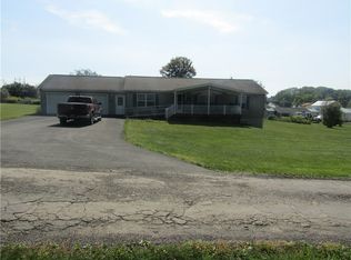 121 Arcadia St, Somerset, PA 15501