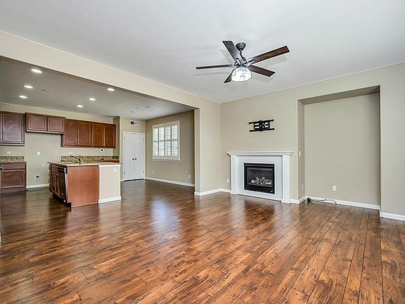 4th image of 2428 Orleans Street