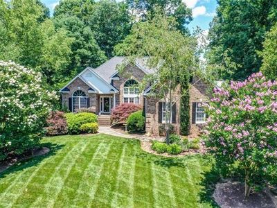 2640 Willowbrook Dr, Matthews, NC, 28104