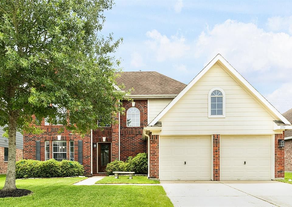 1st image of 2114 Kingwood Dr