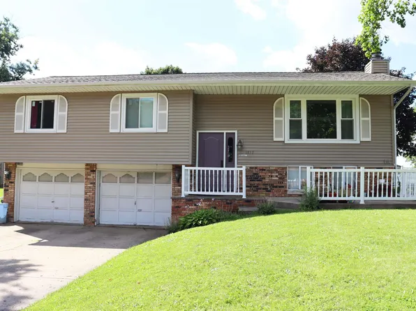 1817 S Hopewood Ln, Peoria, IL 61607