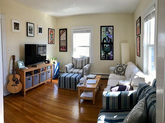 Living room *with great morning and afternoon light)
