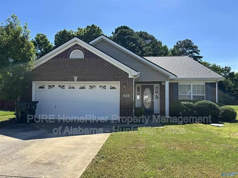 423 Jasmine Dr
