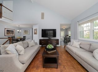 23 Cadence Ct, Morristown, NJ 07960