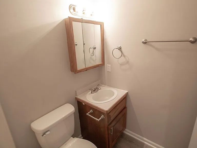 1306 Godas Dr — Photo 22