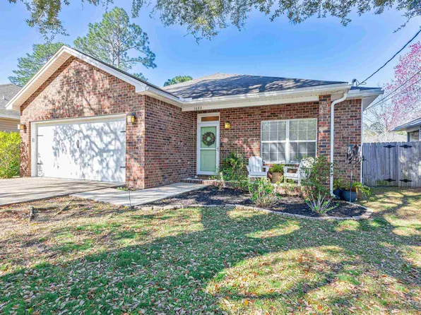 1688 Sycamore Ave, Niceville, FL 32578