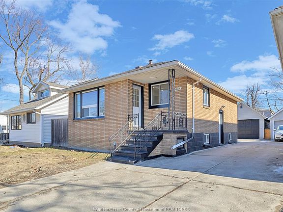 2nd image of 1708 Saint Luke Rd