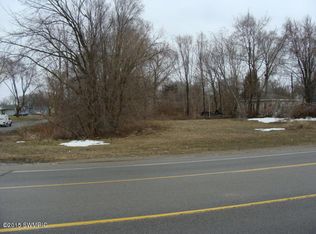 1136 Territorial Rd, Benton Harbor, MI 49022