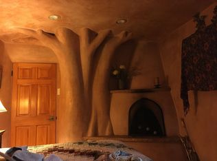 632 Old Santa Fe Trl APT 3, Santa Fe, NM 87505