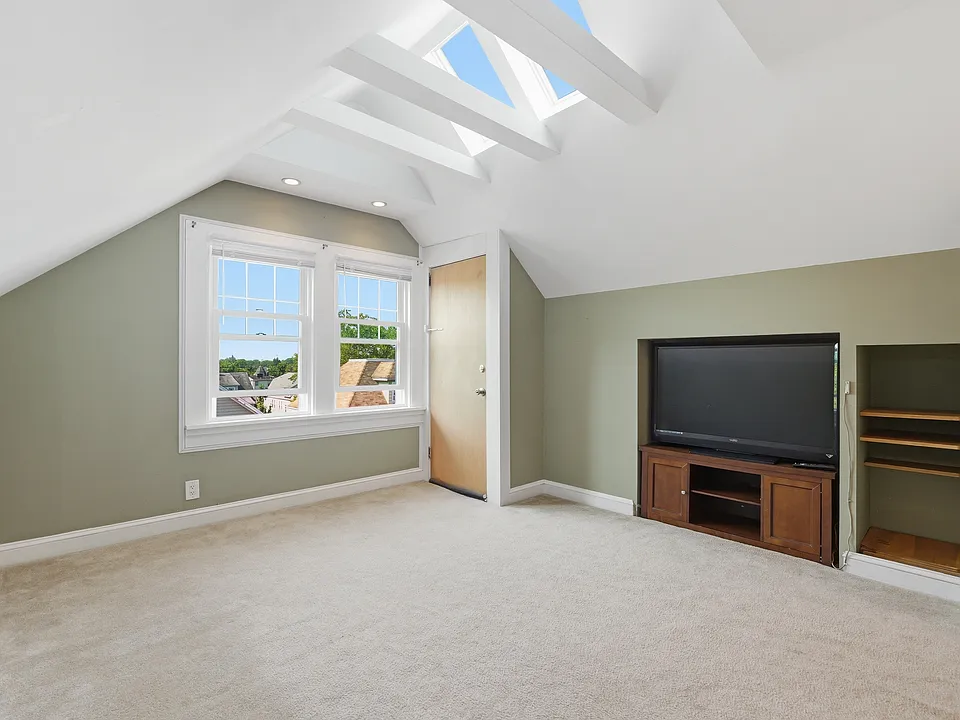 41 Beekman St #3