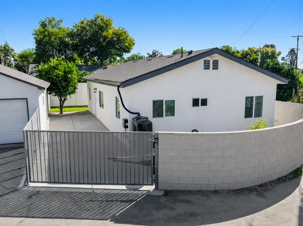 22218 Gilmore St, Canoga Park, CA 91303