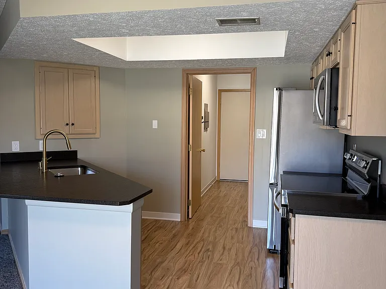 1190 Pheasant Run Ln — Photo 7
