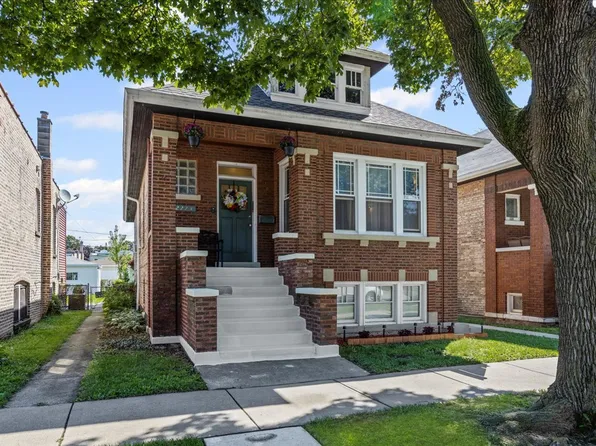 2223 S Lombard Ave, Cicero, IL 60804