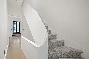 Rented by Nest Seekers International